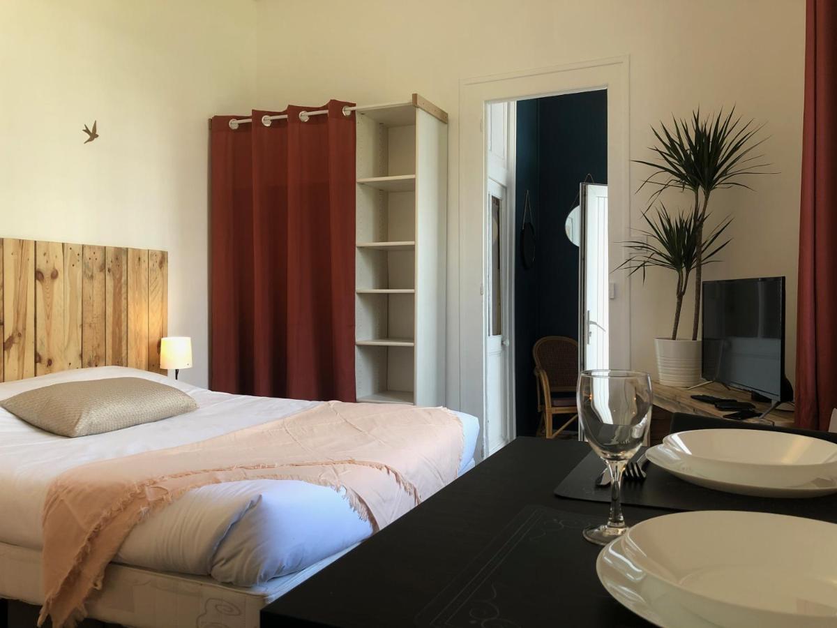 Studio Paisible Avec Jardin - Tours Centre Екстериор снимка